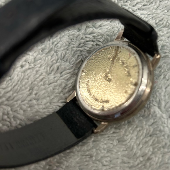 Disney Store 1990’s Cast Member Watch - Picture 8 of 12